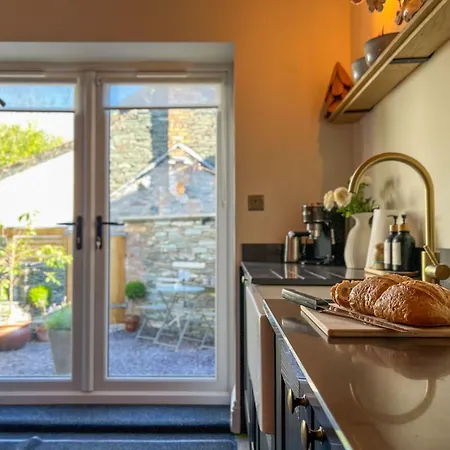 Anley With Garden And Private Parking In * Keswick (Cumbria)